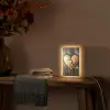 Gebroken hart - Goud - Houtlook - Liefde Light Box met kabel (Tafellamp) klein -sfeer4