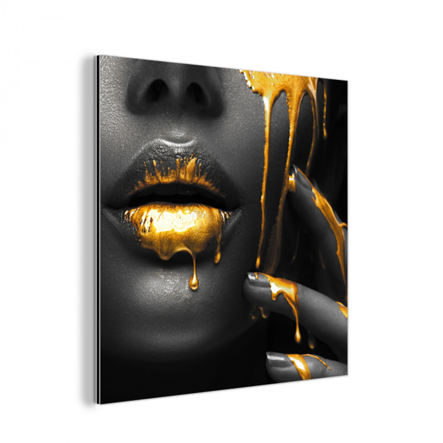 Vrouw - Zwart - Goud - Gezicht - Lippen aluminium wit klein -3d