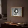 Vrouw - Zwart Wit - Ketting - Zonnebril Light Box met batterij (Wandlamp) middel -sfeer1