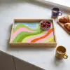 Lijnen - Pasteltinten - Golvend Dienblad Rechthoek middel -sfeer2