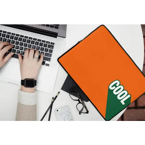 Cool - Oranje - Groen laptophoes neopreen klein -bureau