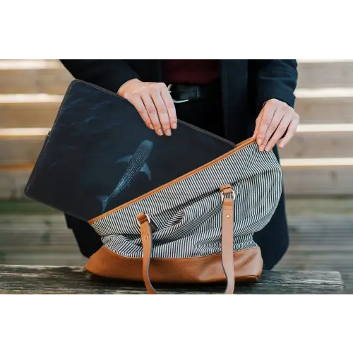Oceaan - Walvishaai - Donkerblauw - Vlekken laptophoes neopreen klein -tas