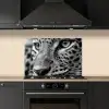 Luipaard - Zwart - Wit - Oog keuken achterwand spatscherm klein -sfeer1