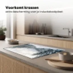 Weg - Sneeuw - Naaldbos - Winter - Avontuurlijk Inductie beschermer vinyl 3mm klein -sfeer1