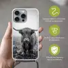 Schotse hooglander - Zwart - Wit - Gras Hoesje iPhone 16 Pro Max met koord klein -sfeer2_NL
