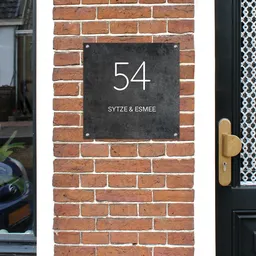 naambordje-leisteen-sfeerbeeld-1-3.png