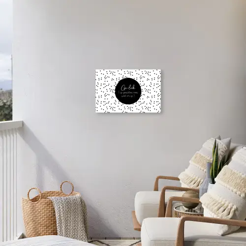Geluk definitie - Tekst - Geluk is genieten van wat er is - Woordenboek - Quotes Tuinposter op houten frame 2 cm dik klein -sfeer1