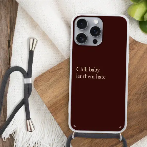 Tekst - Rood - Minimalistisch Hoesje iPhone 16 Pro Max met koord klein -sfeer4