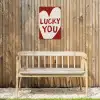 Lucky - Hart - Rood Tuinposter op houten frame 2 cm dik klein -sfeer4