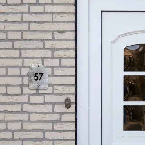 Beton - Traditioneel Naambord Huisje klein -sfeer1