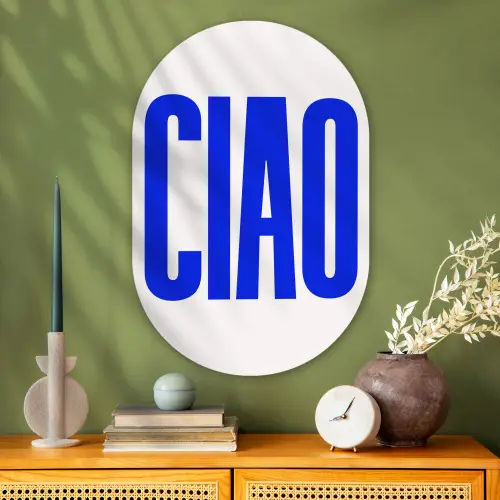 Ciao - Hoofdletters - Blauw - Minimalistisch Wandcirkel Ovaal Glas middel -sfeer2