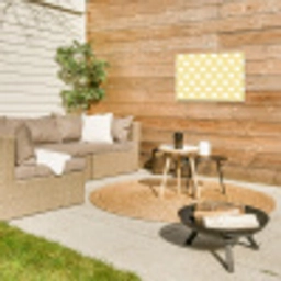 Hartjes - Patroon - Geel Tuinposter op houten frame 2 cm dik klein 845 -sfeer2