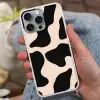 Vlekkenpatroon - Koe - Beige Hoesje iPhone 16 Pro Max met koord klein -sfeer3
