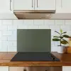 Groen - Effen kleur - Olijfgroen keuken achterwand spatscherm klein 900 -sfeer2