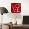Love - Rood - Hatjes plexiglas 5mm klein -sfeer6