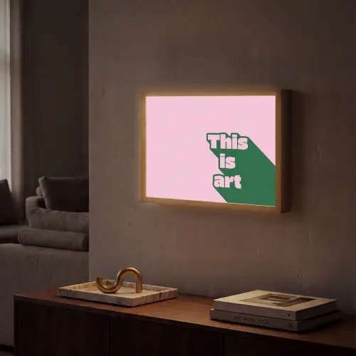 Groen - Teskt - This is art - Roze Light Box met batterij (Wandlamp) middel -sfeer1