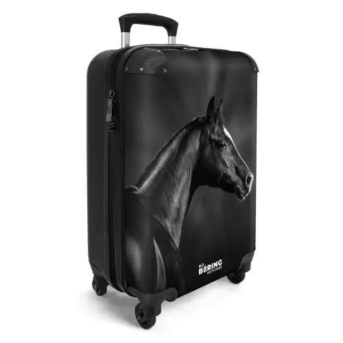 zwarte-hengst-in-profiel-paardenkracht-joost NBS - Handbagage koffer - Unisex middel -productfoto_3d