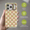 Olijfgroen - Hartjes - Patroon - Retro Telefoonhoesje iPhone 17 Pro klein 878 -sfeer3_DE