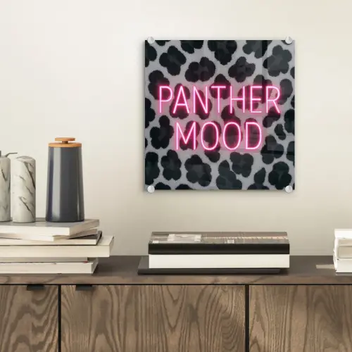 Panterprint - Zwart - Neonletters - Roze plexiglas 5mm klein -sfeer1