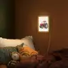Trekker - Minimalistisch - Illustratie - Rood Light Box met kabel (Wandlamp kind) klein -sfeer1_kind