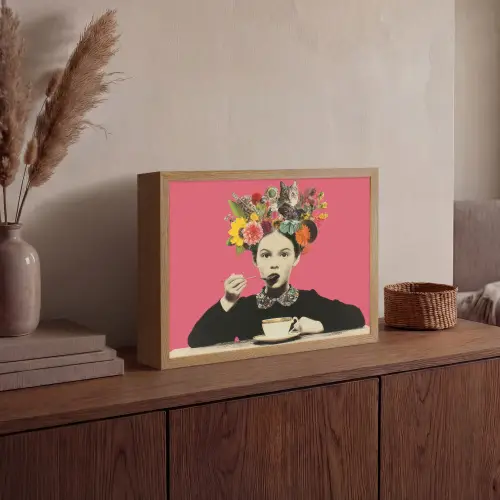Meisje - Kopje - Bloemen - Roze Light Box met batterij (Wandlamp) middel -sfeer2