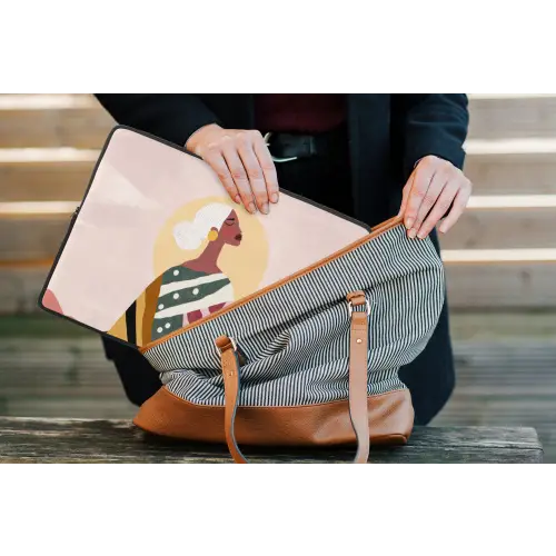 Vrouw - Zon - Kleurrijk laptophoes neopreen klein -tas