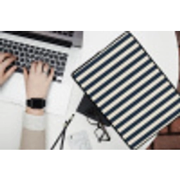 Verticale strepen - Blauw - Crème laptophoes neopreen klein 279 -bureau