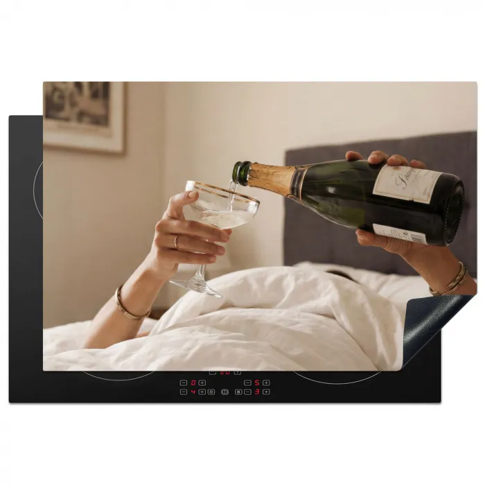 Champagne - Bed - Bubbels Inductie beschermer vinyl 3mm klein -3d