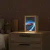 Rode raceauto - Blauw - Futuristisch Light Box met kabel klein -sfeer1_kind