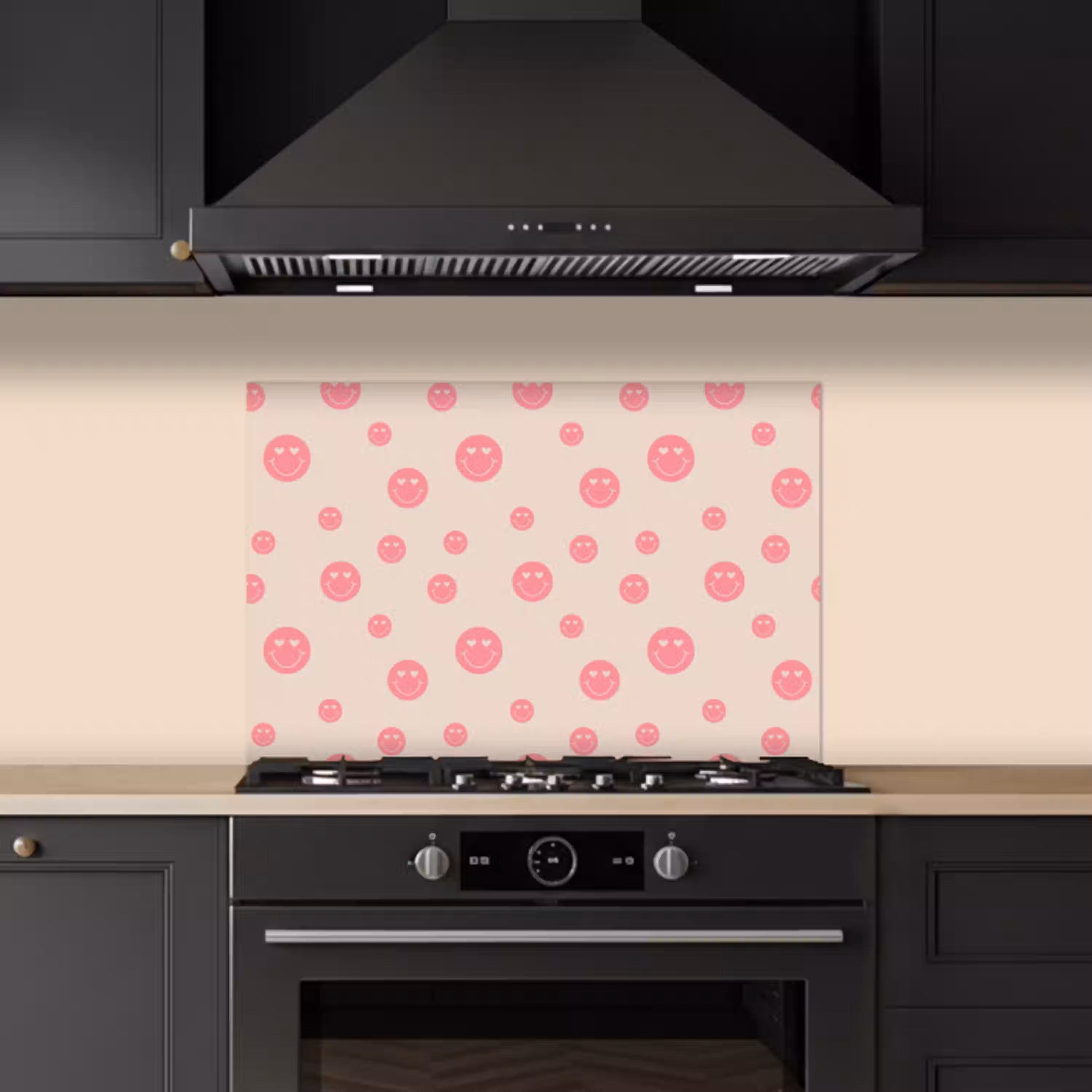 Smiley - Hart - Ogen - Patroon keuken achterwand spatscherm klein 900 -sfeer1