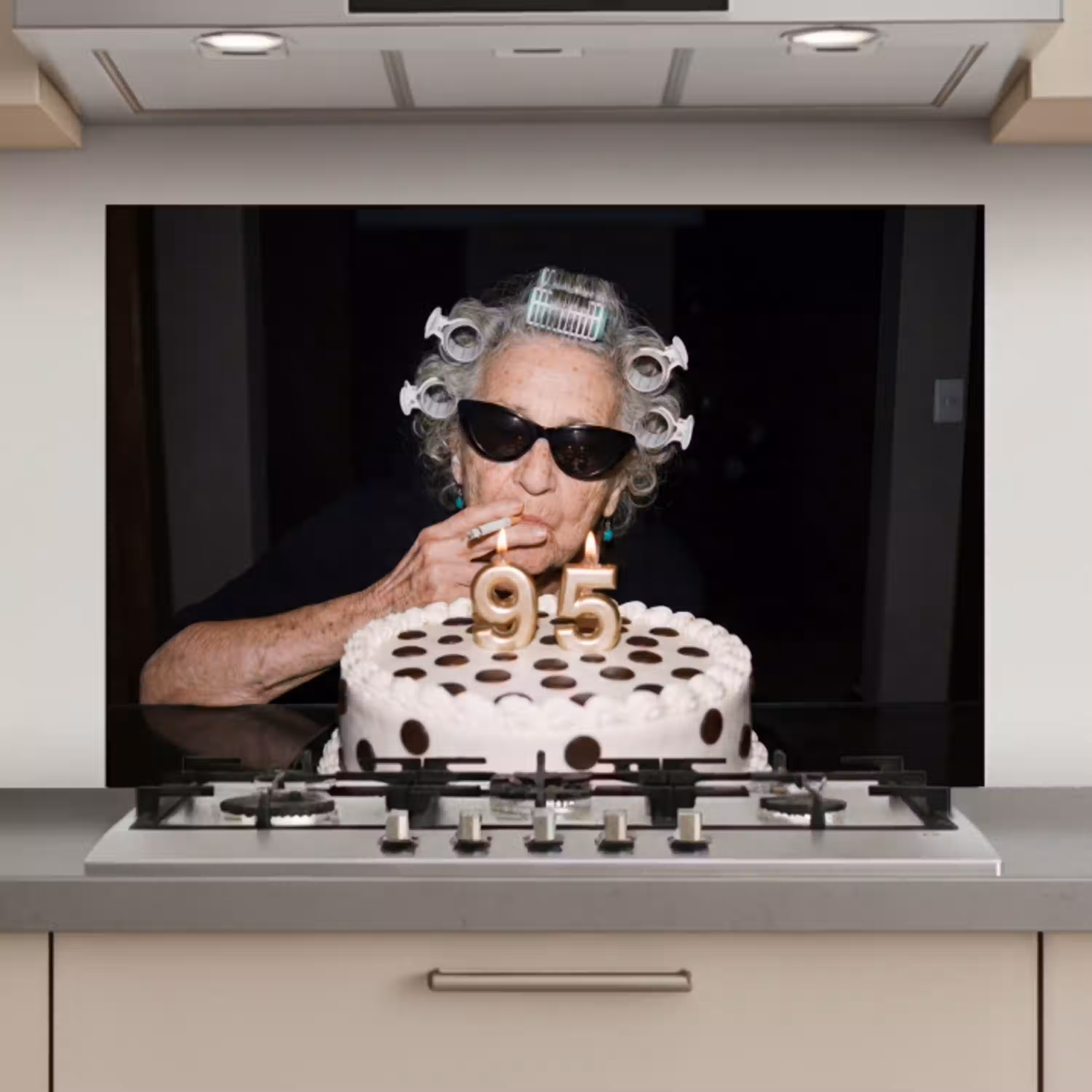 Verjaardag - Krulspeld - Oma keuken achterwand spatscherm klein -3d_website