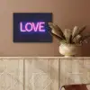 Neon - Love - Valentijn PET vilt klein -sfeer4