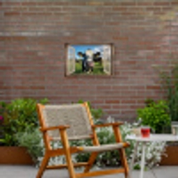 Doorkijk - Koe - Weiland - Dieren - Natuur Tuinposter op houten frame 2 cm dik klein -sfeer3