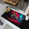 Boombox - Rood - Graffiti - Neon Inductie beschemer met haakjes klein -sfeer1
