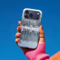 Bos - Reflectie - Meer - Winter - Serene Toughcase MagSafe Apple iPhone 17 Pro Max klein -Sfeer1V