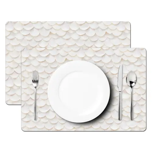 Schubben - Wit - Elegant Placemat vinyl groot 368 -zzsfeer2_Kitchenyeah-website