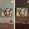 Vrouw - Portret - Goud - Luxe - Blauw Light Box met batterij (Wandlamp) middel -sfeer3