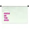 Focus on the good - Beige - Roze Wandkleed katoen klein -zz3d