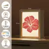Rode hibiscusbloem - Textuur achtergrond - Beige Light Box met kabel (Tafellamp) klein -USP_NL