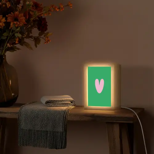 Groen - Hart - Minimalistisch - Valentijn Light Box met kabel (Wandlamp) klein -sfeer4