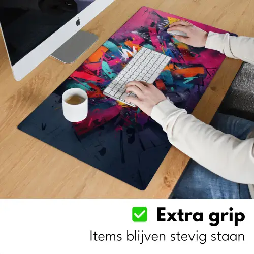 Abstract - Explosie - Neonkleuren Muismat XXL klein -sfeer3