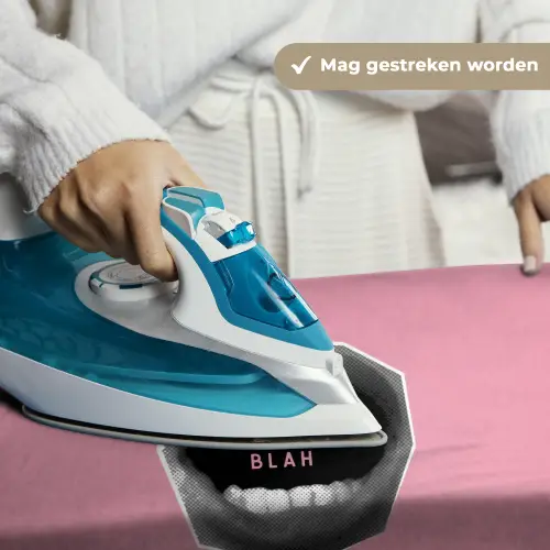 Mond - BLAH BLAH - Roze Wandkleed katoen klein -sfeer9