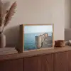 Houten steiger - Helderblauwe lucht Light Box met batterij (Wandlamp) middel -sfeer2