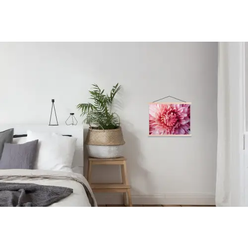 Dahlia - Bloem - Close up - Roze textielposter latten blank klein -woonkamer