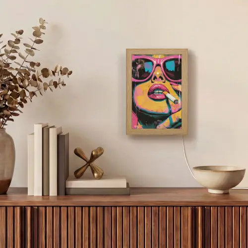 Portret - Vrouw - Abstract - Zonnebril Light Box met kabel (Tafellamp) klein -sfeer2