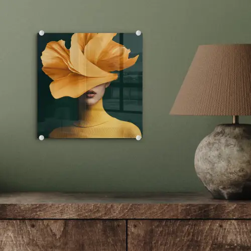 Vrouw - Hoed - Geel plexiglas 5mm klein -sfeer3
