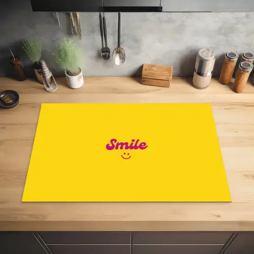 Smile - Geel - Roze Inductie beschermer vinyl 3mm klein -sfeer5