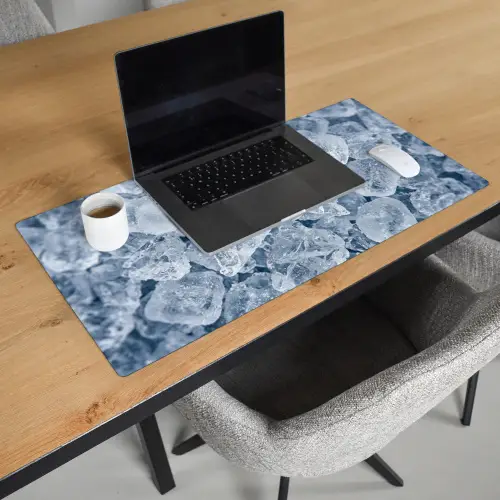 Ijsblokjes - Water - Blauw Muismat XXL klein -sfeer1