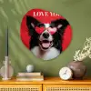 Hond - Hartjesbril - Loveyou - Rood Wandcirkel Organisch Aluminium middel -sfeer2