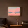 Zeilboot - Roze zee - Zonsondergang - Bergen Light Box met batterij (Wandlamp) middel -sfeer4